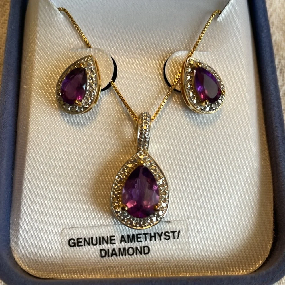 Amethyst and Diamond jewelry set - Picture 2 of 3